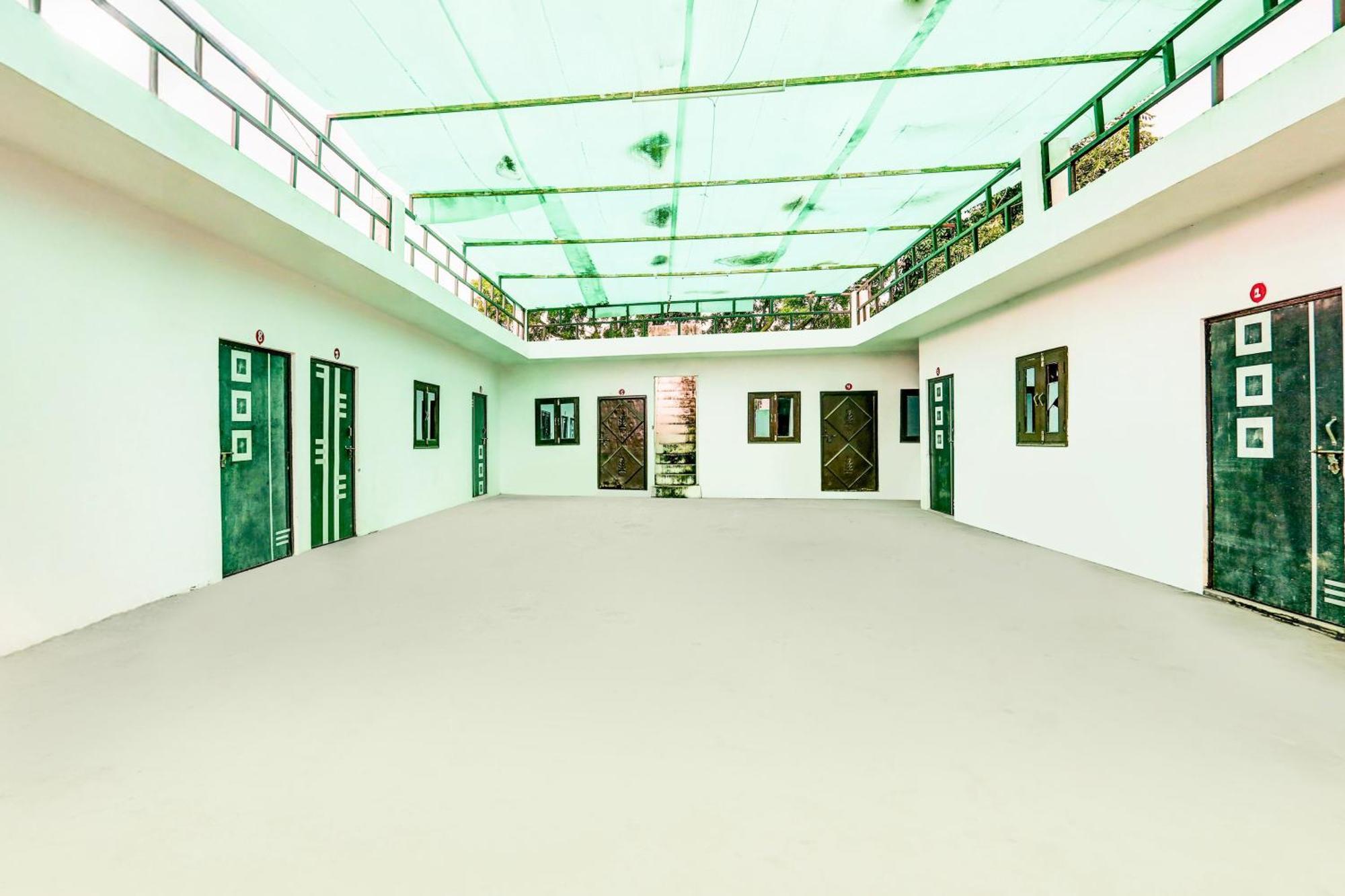 Hotel O Royal Classic Alīgarh Εξωτερικό φωτογραφία